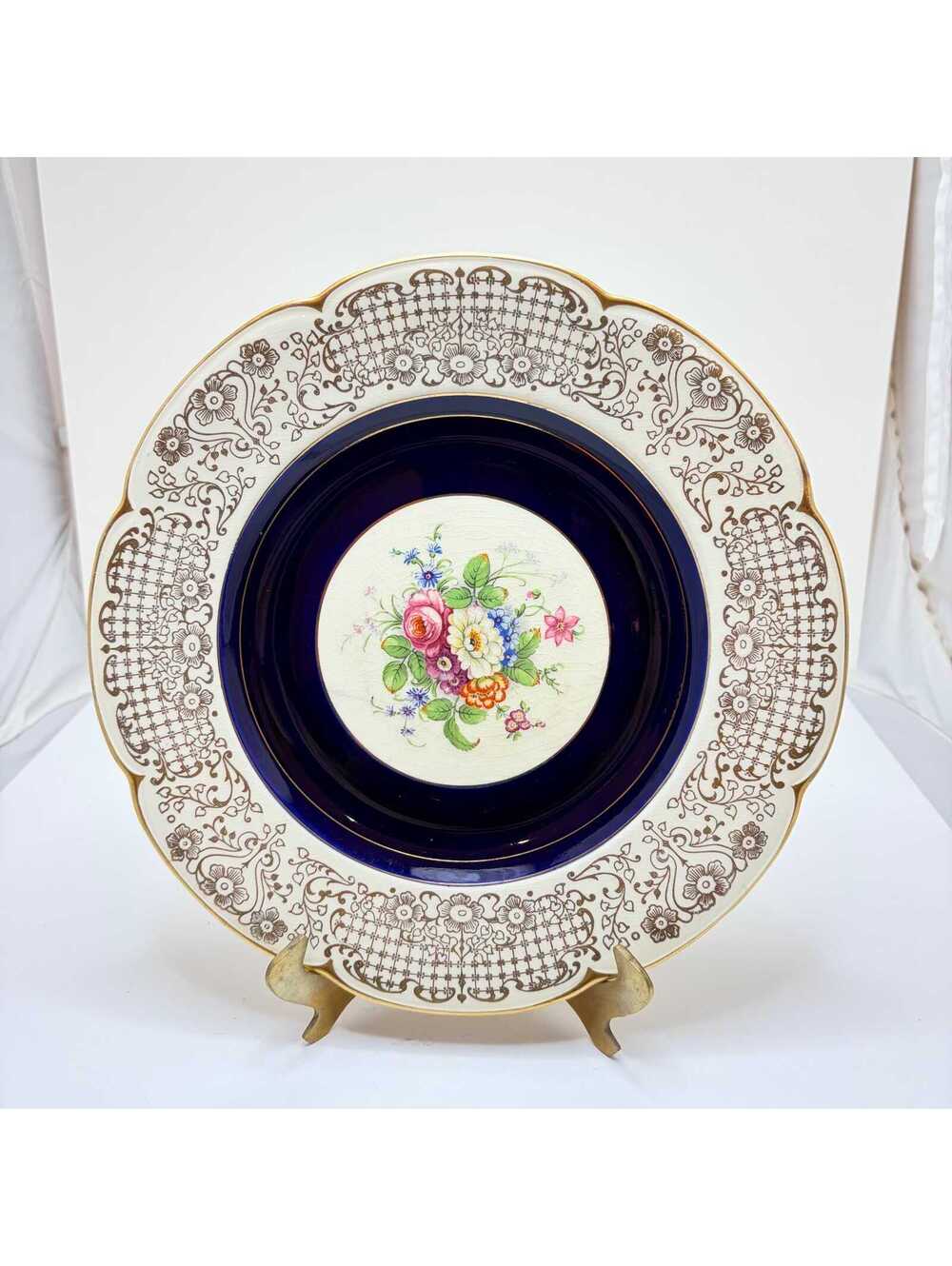 Vintage Royal Ivory Ware Cabinet Plate 10.5” – John Maddock and Sons England
